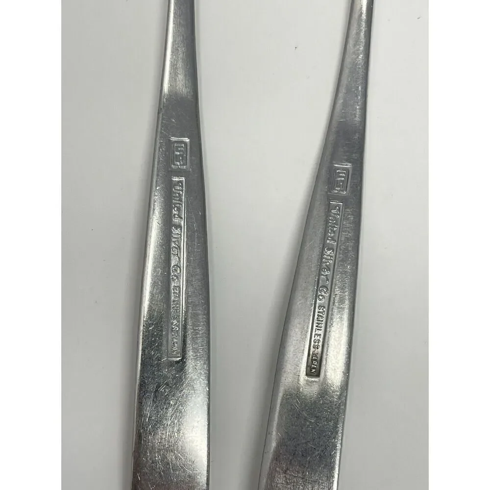 United Silver Stainless Flatware Oval Place Spoon 7.5” Dinner Fork 7.75”